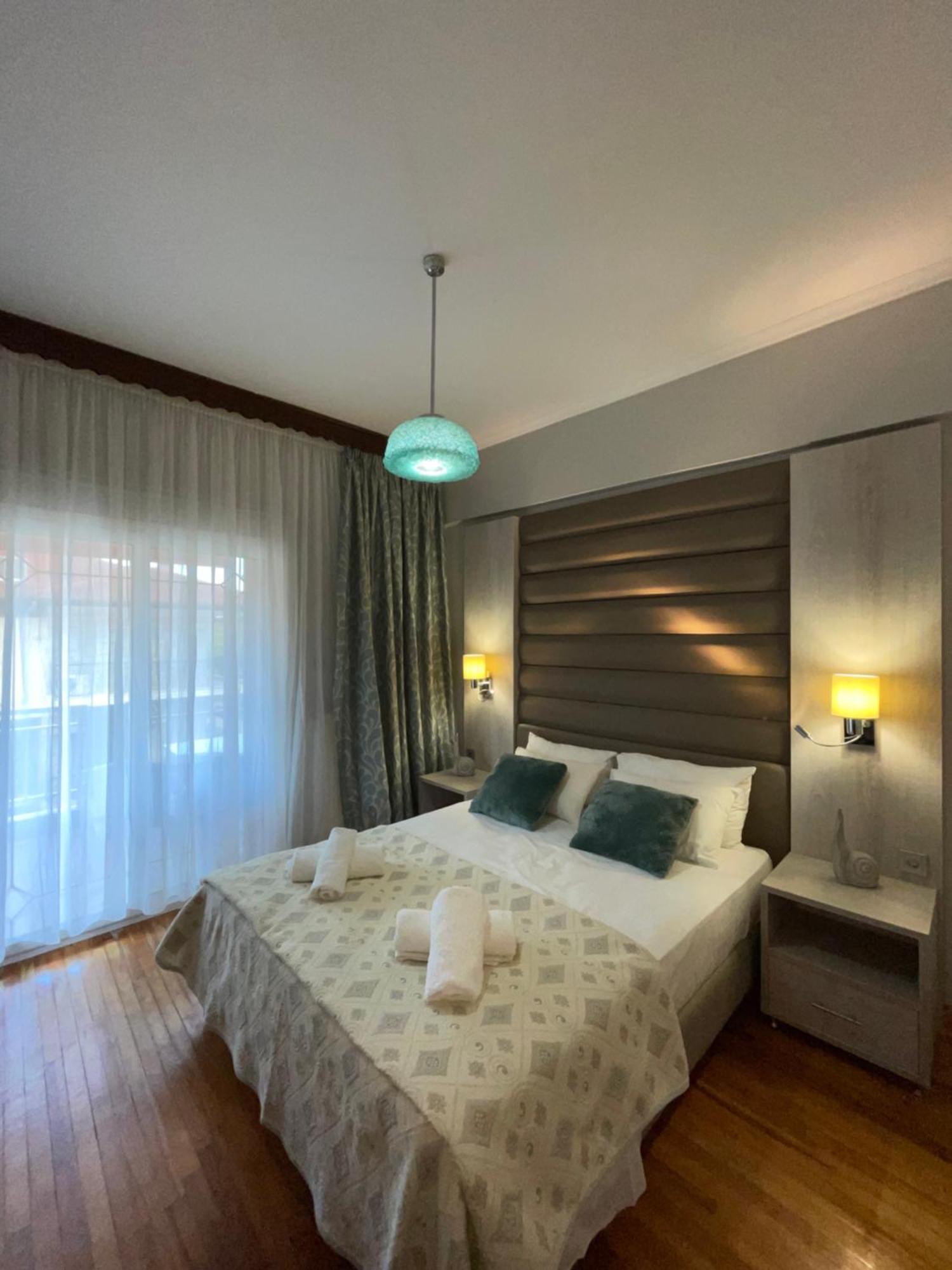 Maria Apartments Dioniszíu-part Kültér fotó